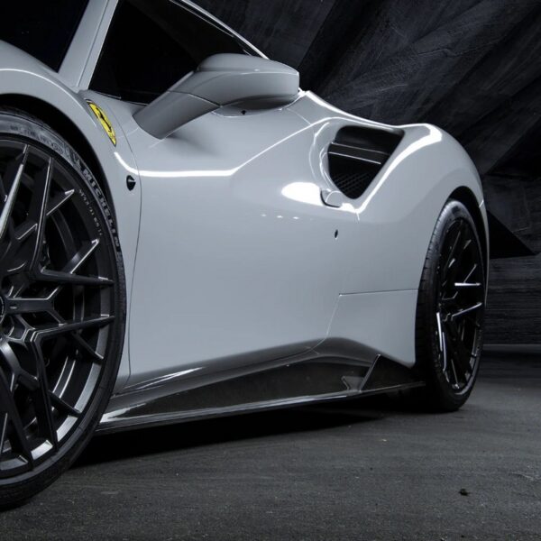VORSTEINER Ferrari 488 Diavolo Carbon Fiber Sideskirts