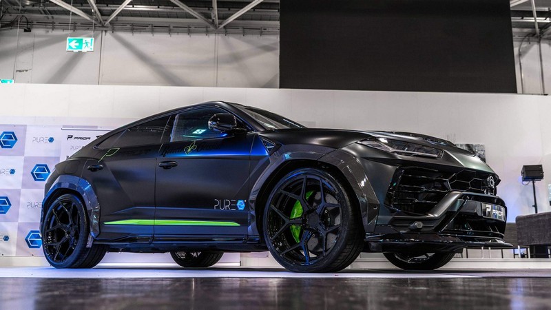 PRIOR-DESIGN PD700 Side Skirts for Lamborghini Urus