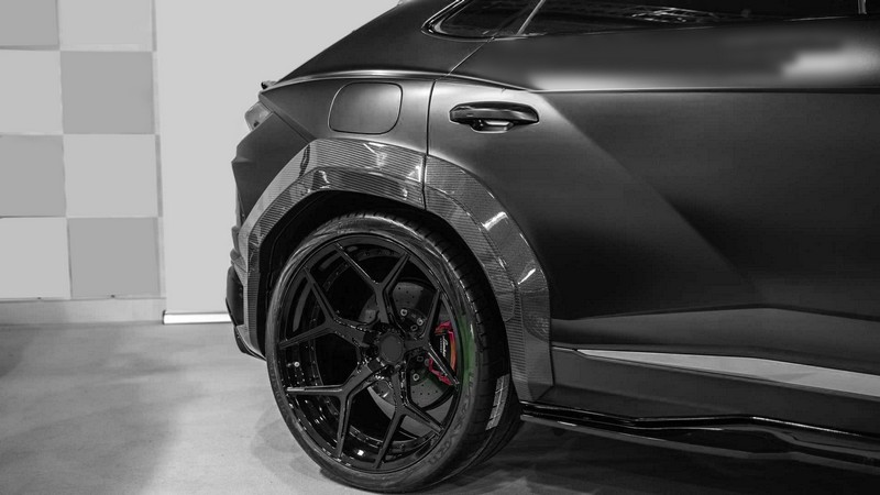 DMC Carbon Fiber Wide Body Fender Extension Kit for Lamborghini Urus – OEM-Style Performance Upgrade - Image 2