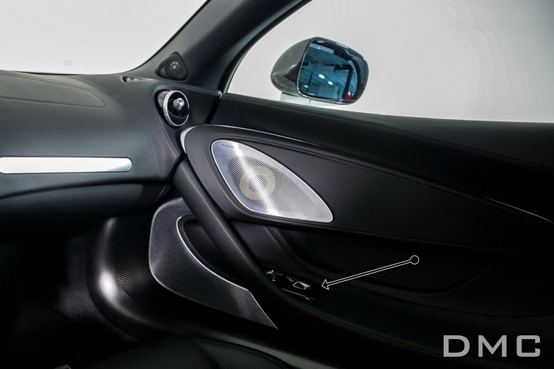 DMC Forged Carbon Fiber Interior Kit: Steering Wheel, Center Console Cover, Media Frame, Inner Door Trims, Pilot Dashboard for McLaren GT - Image 7