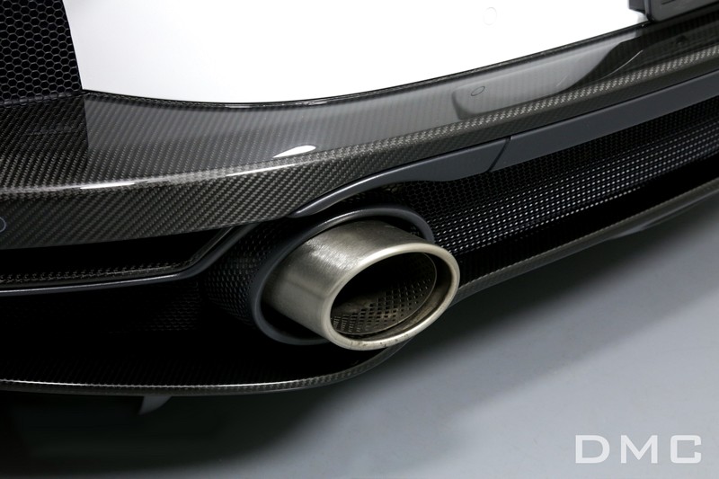 DMC Forged Carbon Fiber Interior Kit: Steering Wheel, Center Console Cover, Media Frame, Inner Door Trims, Pilot Dashboard for McLaren GT - Image 3