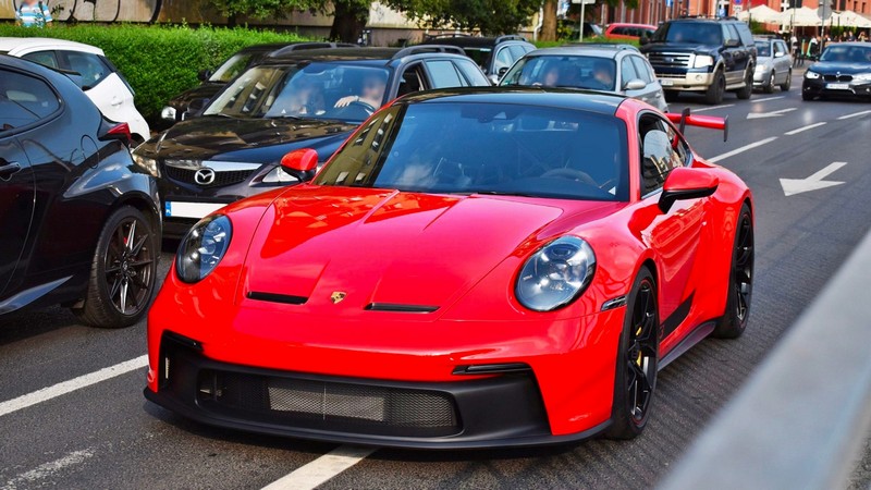 DMC Porsche 992 911: GT3 Front Hood: Forged Carbon Fiber: OEM Replacement Bonnet: Fits Carrera 4S, Targa & Turbo S - Image 4