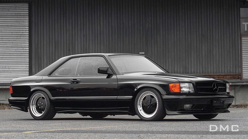 Mercedes AMG SEC 560 6.0 Forged Carbon Fiber Side Skirts & Door Panels for the W126 C126