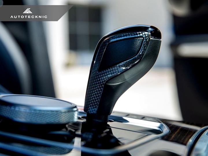 AutoTecknic Carbon Fiber Gear Selector Side Trims for G1X 8-Series - Image 4
