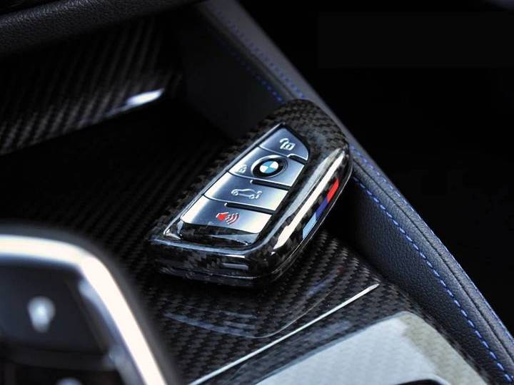 AutoTecknic Dry Carbon Key Case for F92 M8 Coupe | F91 M8 Convertible - Image 2
