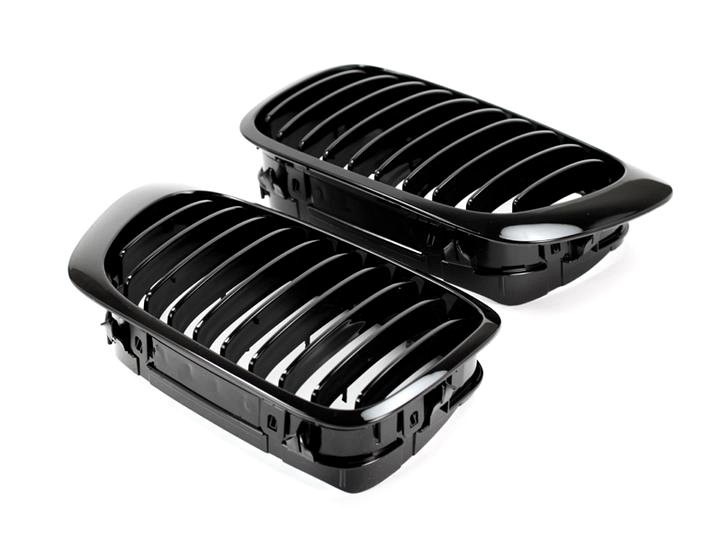 AutoTecknic Replacement Glazing Black Front Grilles for E46 3-Series Coupe Pre-Facelift | M3 - Image 3
