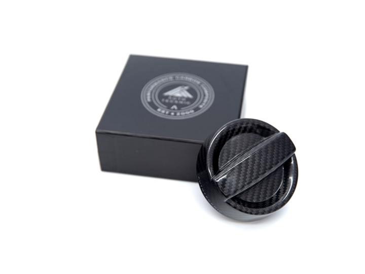 AutoTecknic Dry Carbon Competition Oil Cap Cover for F91/ F92/ F93 M8