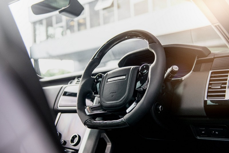 KAHN Exposed Carbon Steering Wheel for Range Rover (2018-2022)