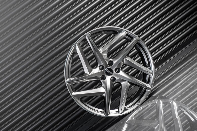 KAHN 23" Type 52 RS-Forged Alloy Wheels for Range Rover Sport (2013-2018) - Image 5