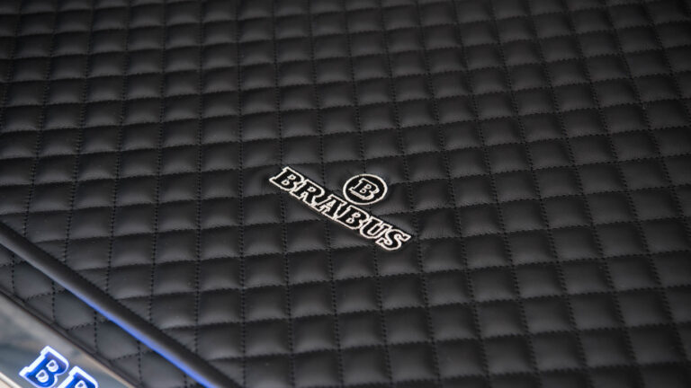 BRABUS Leather Vehicle Flooring, Quilted for C-Class