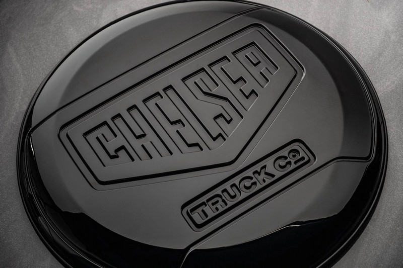 KAHN G63 AMG Chelsea Trunk Company 'Retro' Style Hard Spare Wheel Cover for Mercedes G-Wagon (2018-Present) - Image 2