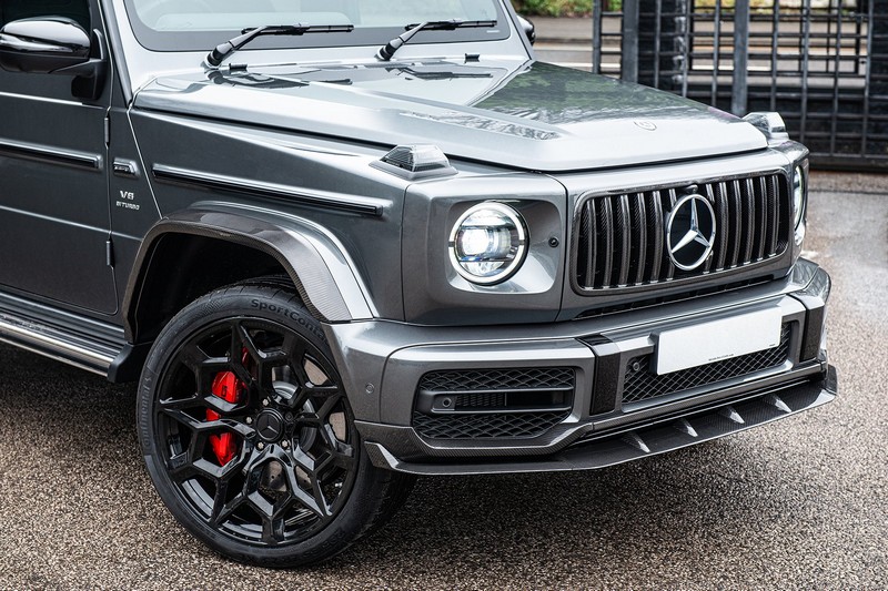 KAHN G63 AMG Exposed Carbon Grille for Mercedes G-Wagon (2018-Present) - Image 13