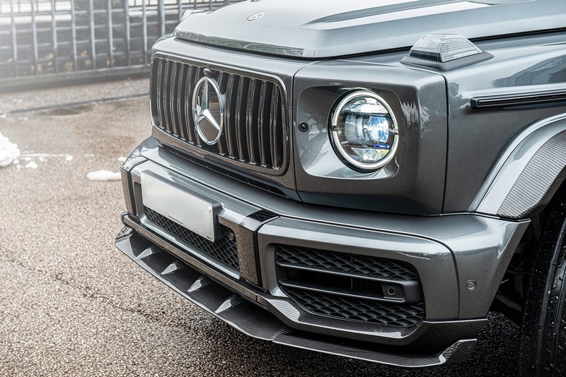 KAHN G63 AMG Exposed Carbon Grille for Mercedes G-Wagon (2018-Present) - Image 9