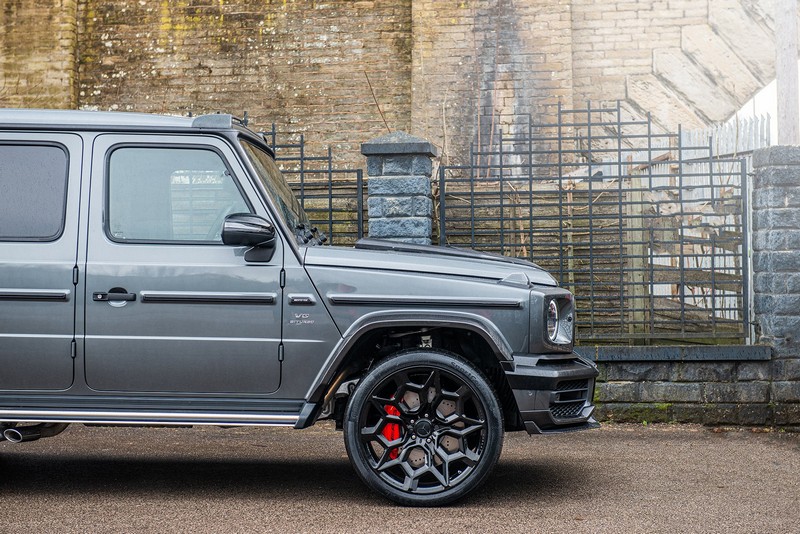 KAHN G63 AMG Exposed Carbon Wheel Arches for Mercedes G-Wagon (2018-Present) - Image 15