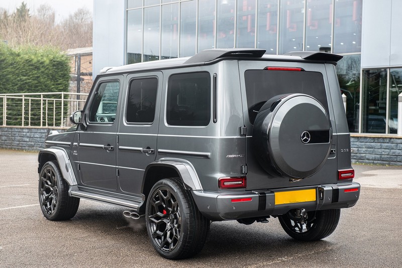 KAHN G63 AMG Exposed Carbon Wheel Arches for Mercedes G-Wagon (2018-Present) - Image 12