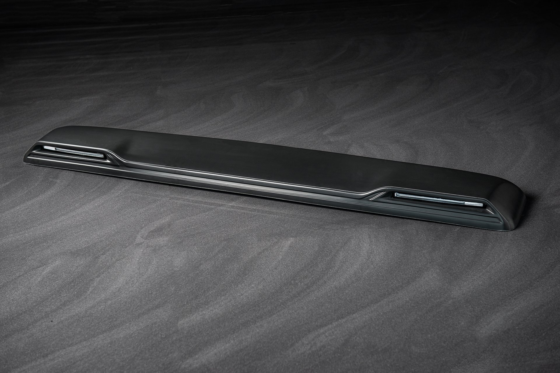 KAHN G63 AMG Front Roof Shield with LED Lights for Mercedes G-Wagon (2018-Present) - Image 10