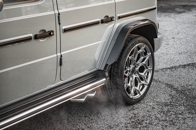 KAHN G63 AMG Hammer Edition - Exposed Carbon Body Kit for Mercedes G-Wagon (2018-Present) - Image 9