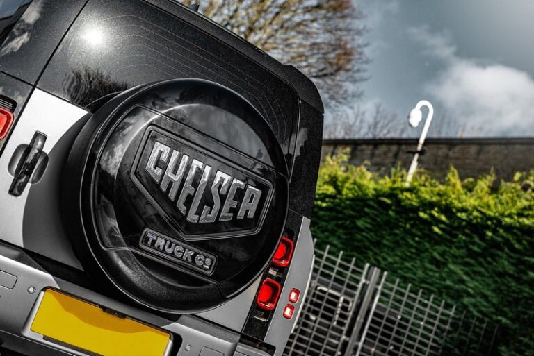 KAHN Mirror Lettering for Chelsea Trunk Company 'Retro' Style Hard Spare Wheel Cover