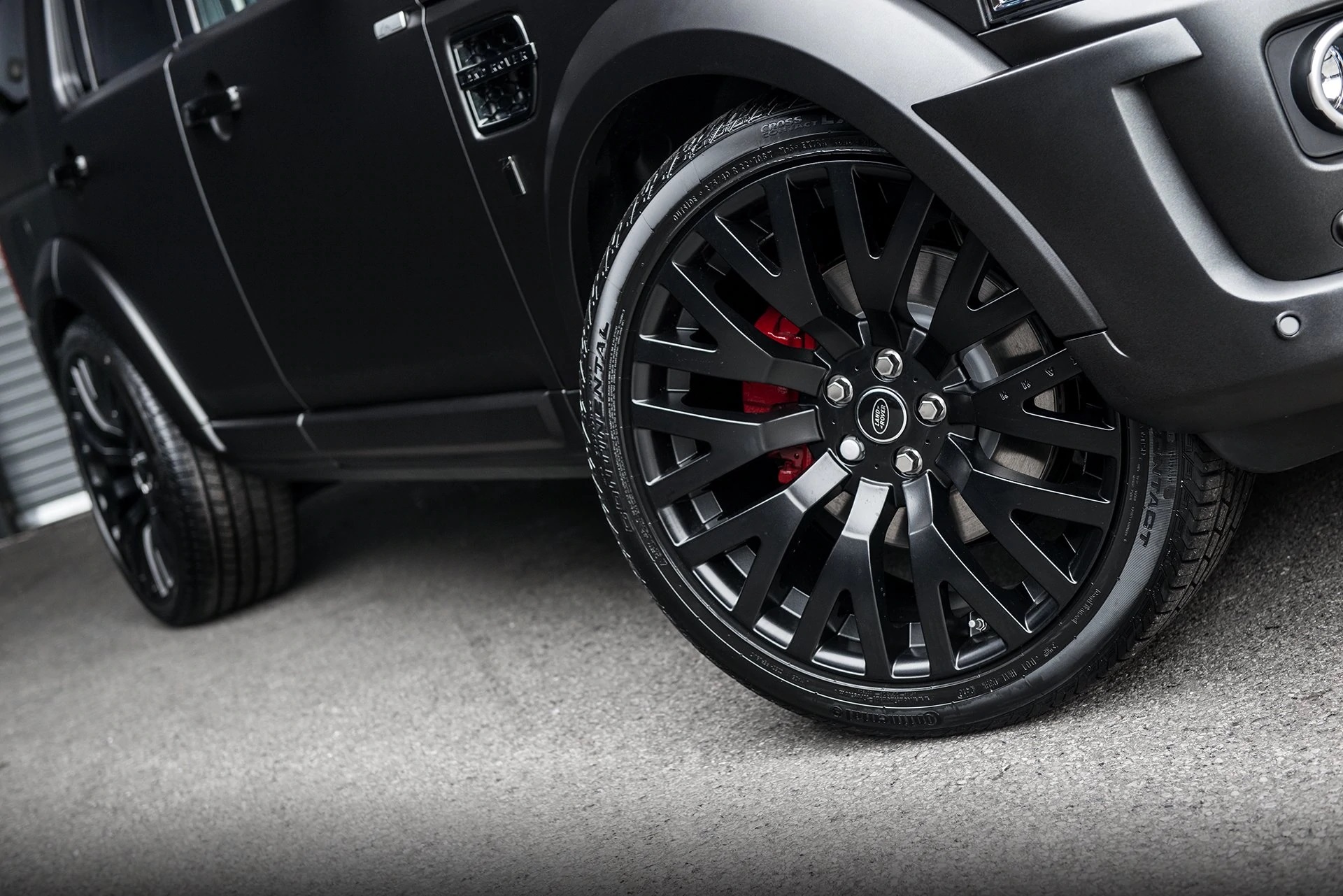 KAHN 22" RS Light Alloy Wheels for Discovery (2004-2016) - Image 4