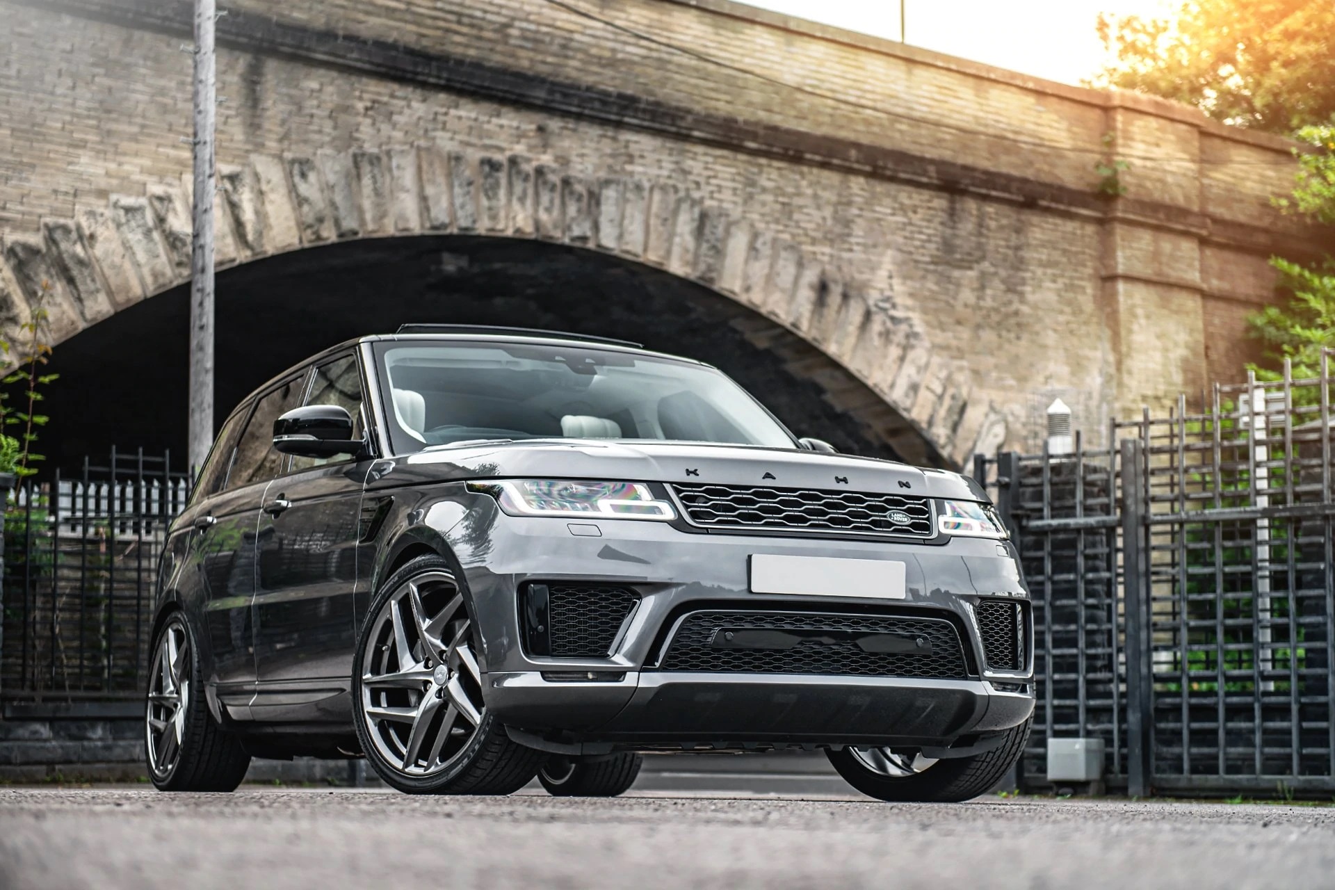 KAHN 22" Type 52 RS-Forged Alloy Wheels for Range Rover Sport (2013-2018) - Image 6