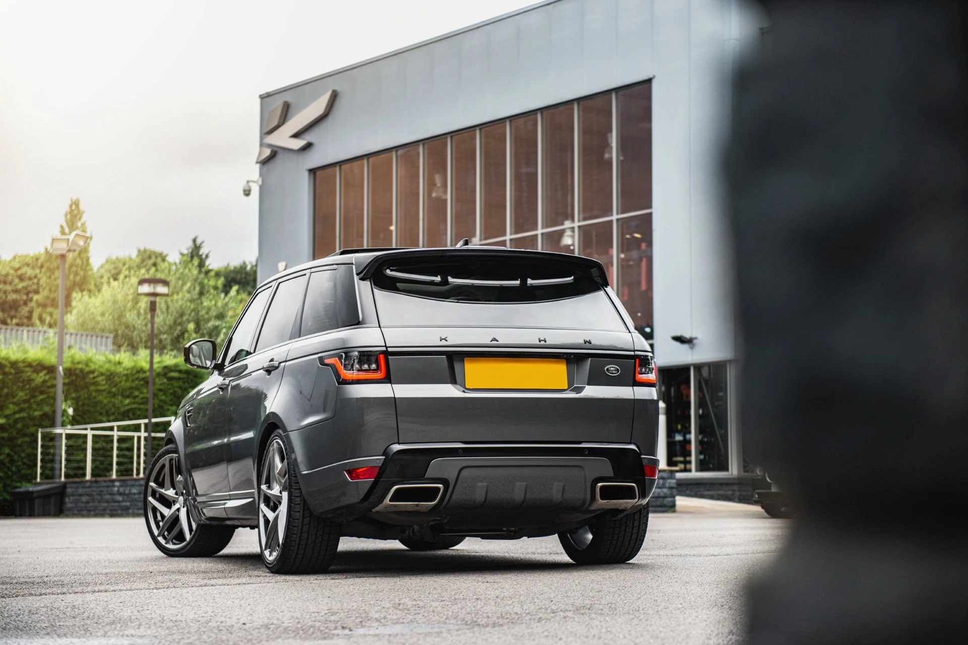 KAHN 22" Type 52 RS-Forged Alloy Wheels for Range Rover Sport (2013-2018) - Image 5