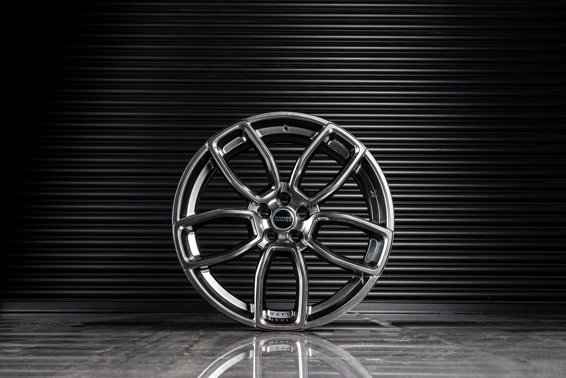 KAHN 600LE Light Alloy Wheels for Range Rover Evoque (2011-2018) - Image 3