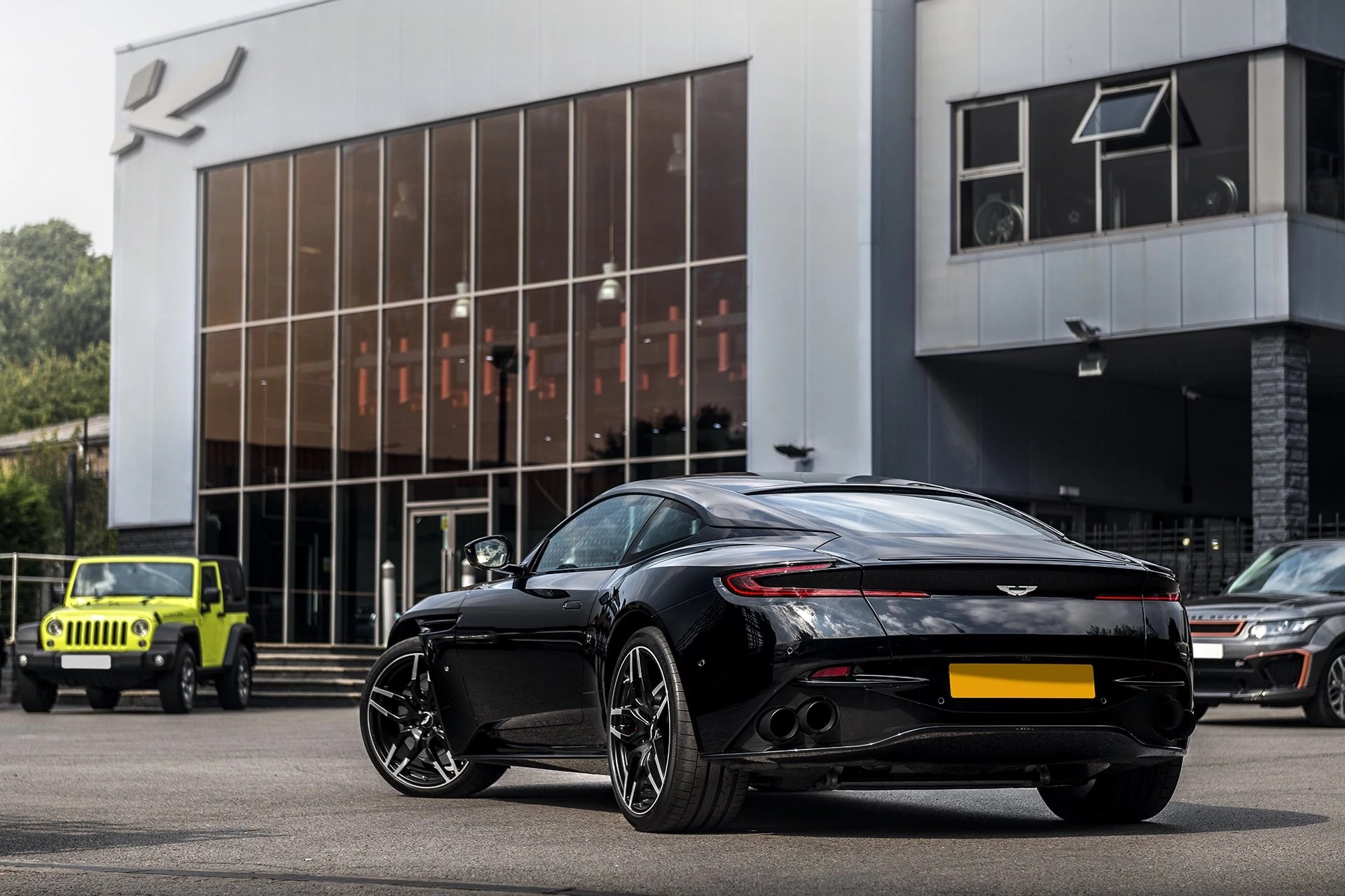 KAHN Cross Hair Quad Exhaust for Aston Martin DB11 (2016-Present) - Image 3