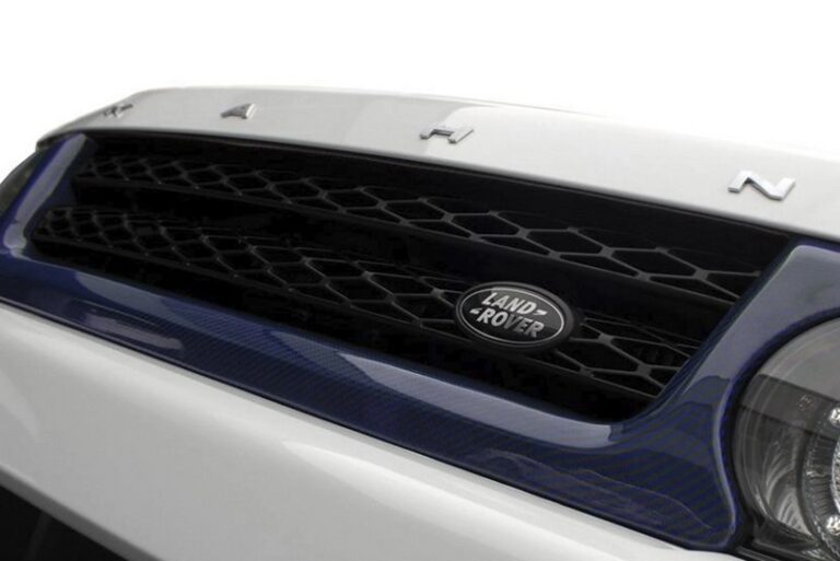 KAHN Exposed Carbon Front Grille Surround for Range Rover Sport (2005-2013)