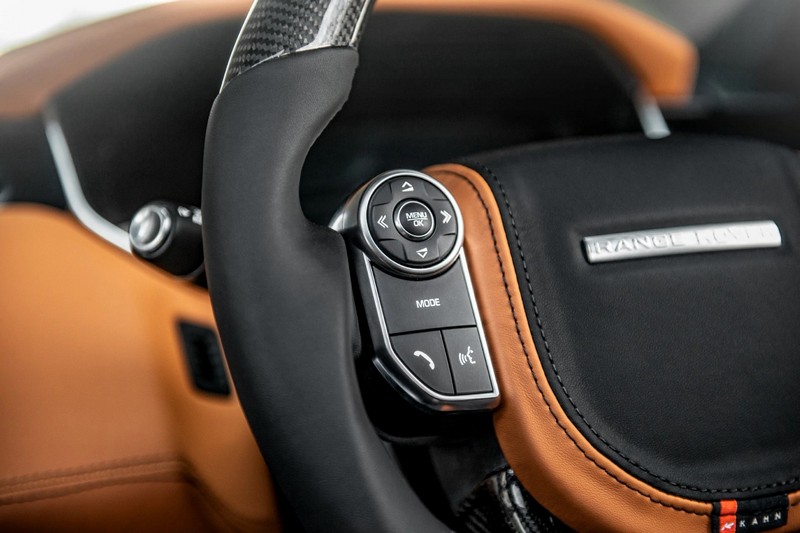 KAHN Exposed Carbon Steering Wheel for Range Rover Sport SVR (2015-2018) - Image 11