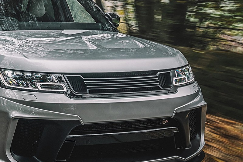 KAHN Exposed Carbon Vented Front Grille (2-Piece) for Range Rover Sport SVR (2018-Present) - Image 14