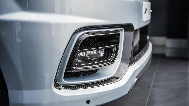 KAHN Le Front Foglight Carbon Overlay for Range Rover Sport (2013-2018)