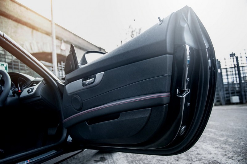 KAHN Leather Interior for BMW Z4 (2008-2017) - Image 7