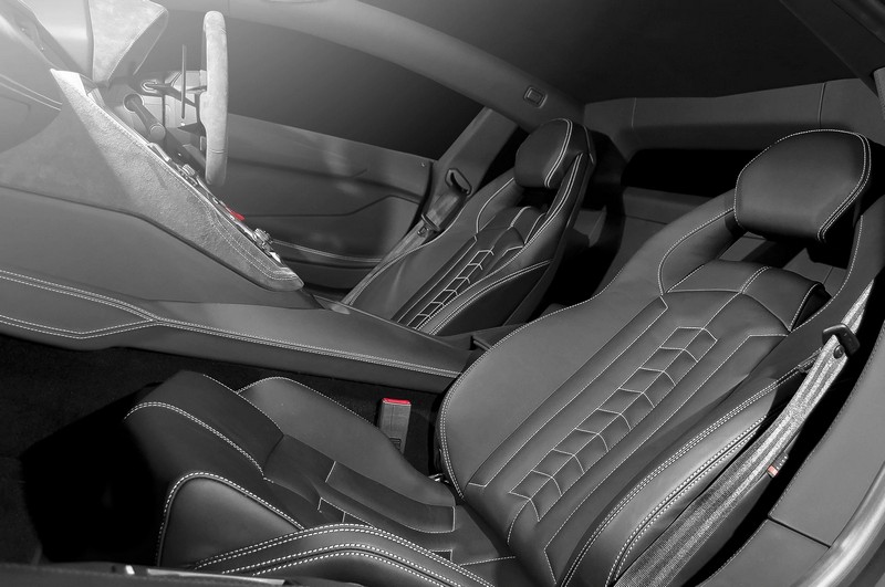 KAHN Leather Interior for Lamborghini Aventador (2011-Present) - Image 8