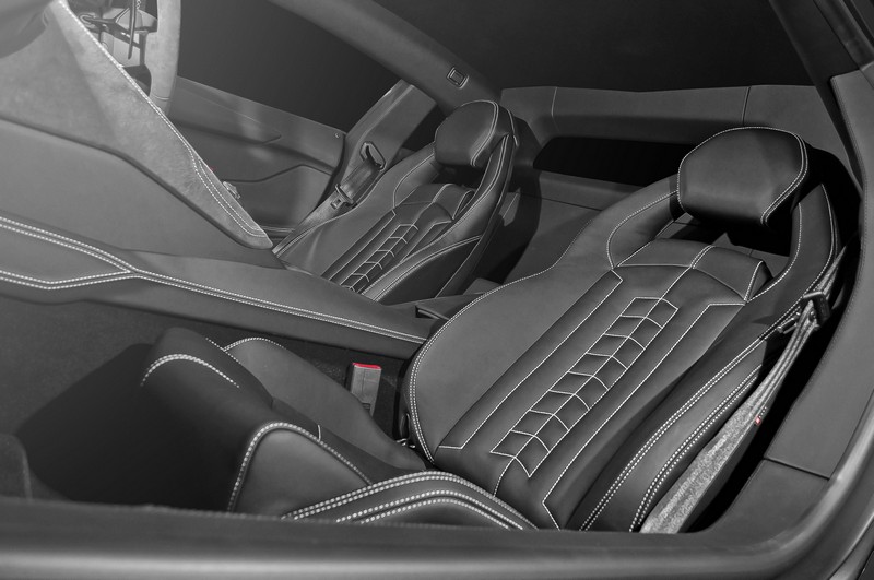 KAHN Leather Interior for Lamborghini Aventador (2011-Present) - Image 6