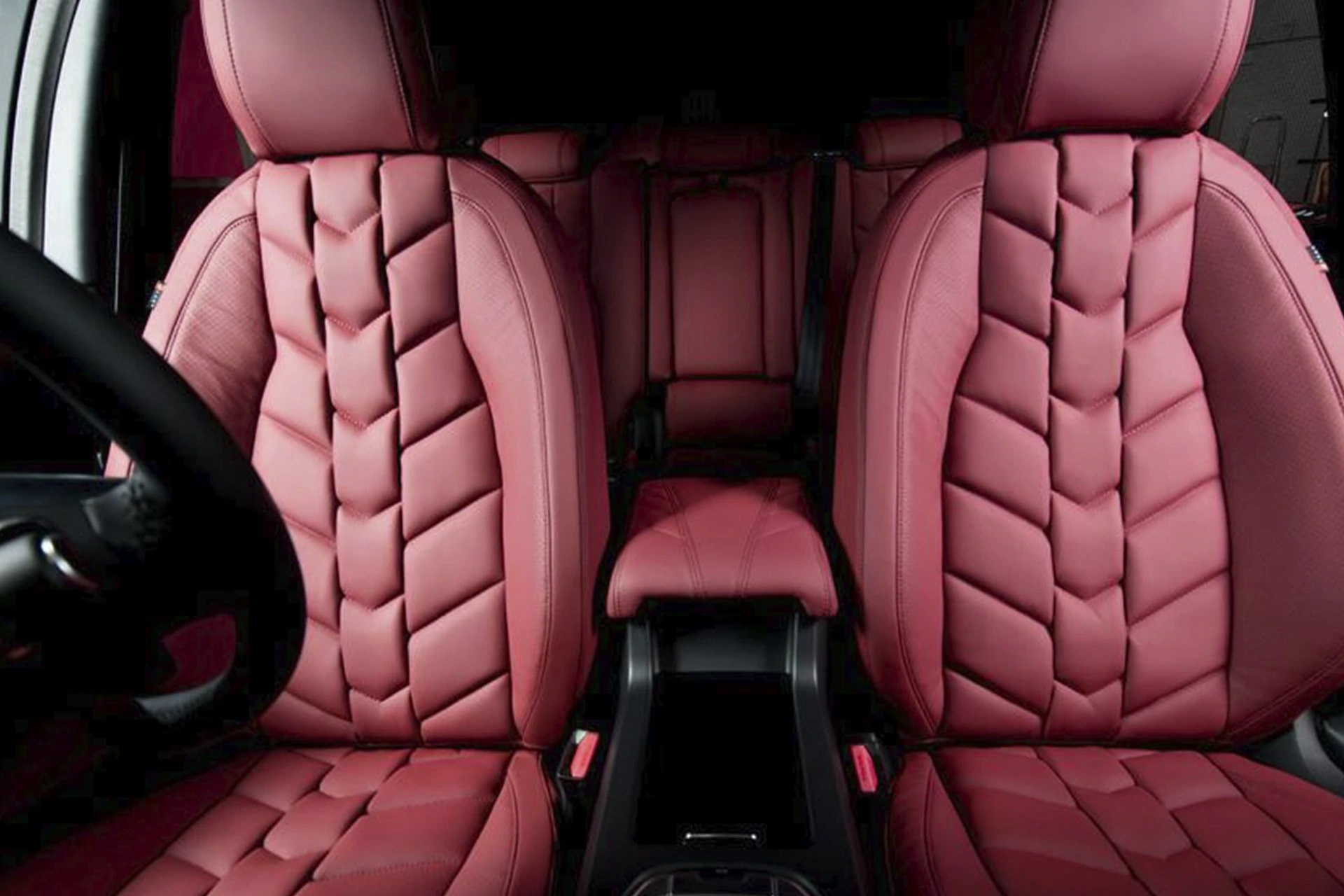 KAHN Leather Interior for Land Rover Discovery Sport (2016-2019)