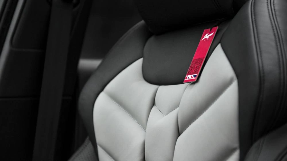 KAHN Leather Interior for Range Rover Evoque (2011-2018) - Image 6