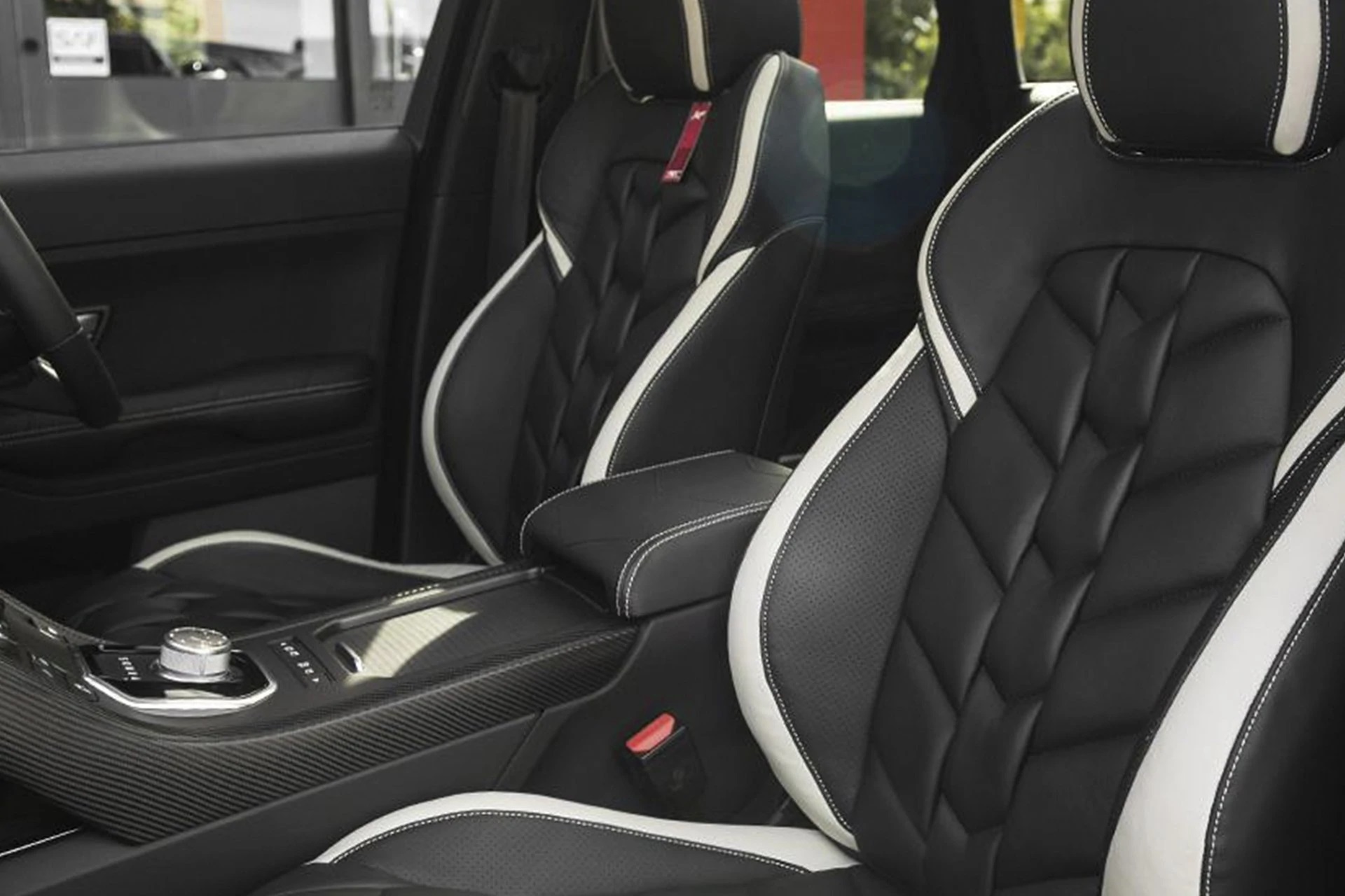 KAHN Leather Interior for Range Rover Evoque (2011-2018) - Image 2