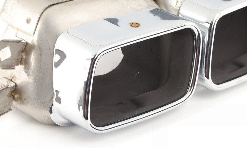 KAHN M-Sport Rear Bumper Diffuser with Exhaust Tips for BMW 7-Series (2008-2015) - Image 4