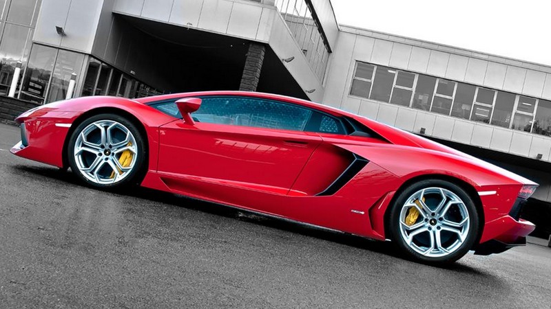 KAHN Original Wheels & Tires for Lamborghini Aventador - Image 4
