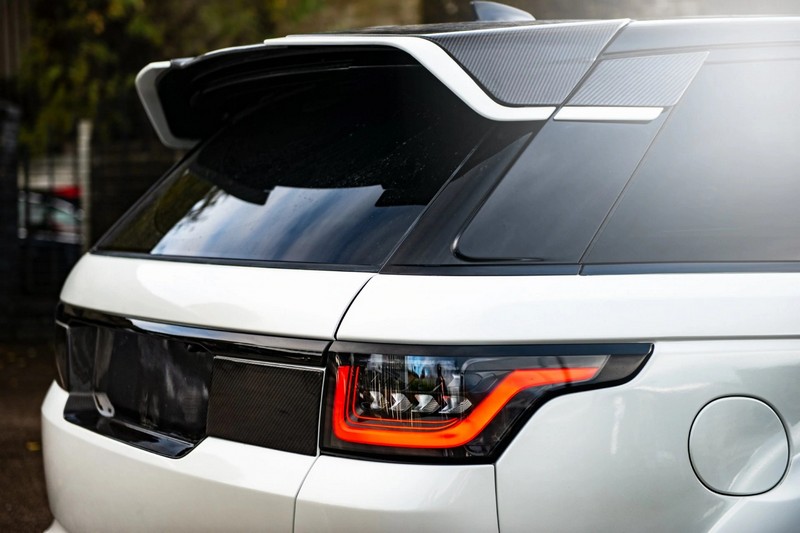 KAHN Pace Car Tailored Conversion for Range Rover Sport SVR (2018-Present) - Image 4