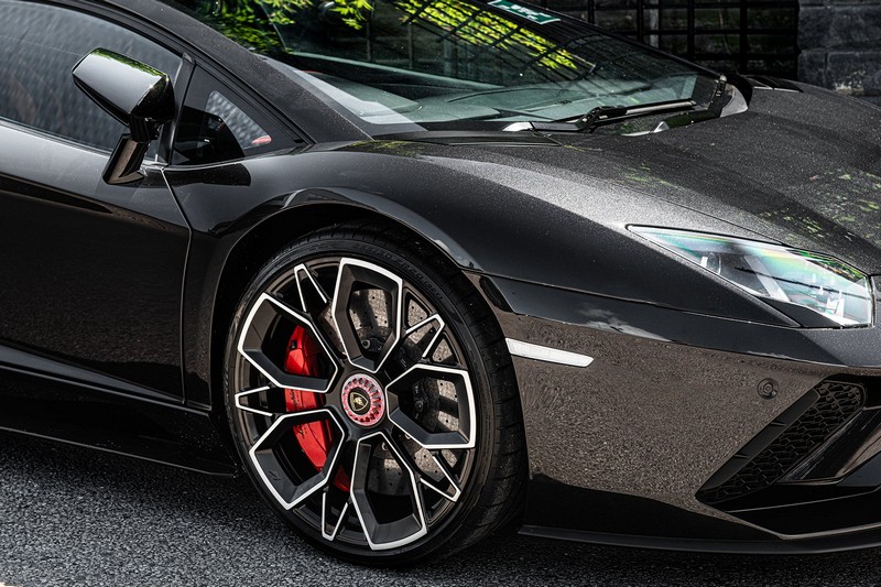 KAHN Type 53 Forged Light Alloy Wheels for Lamborghini Aventador - Image 11