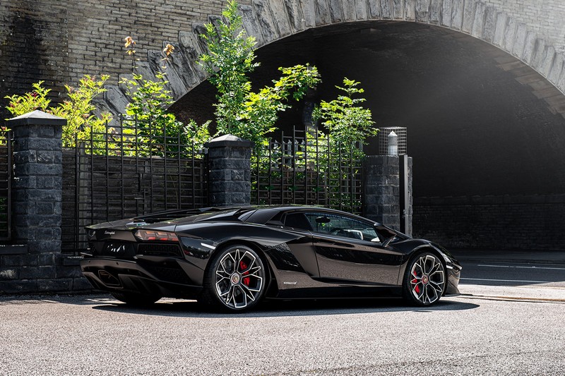 KAHN Type 53 Forged Light Alloy Wheels for Lamborghini Aventador - Image 6