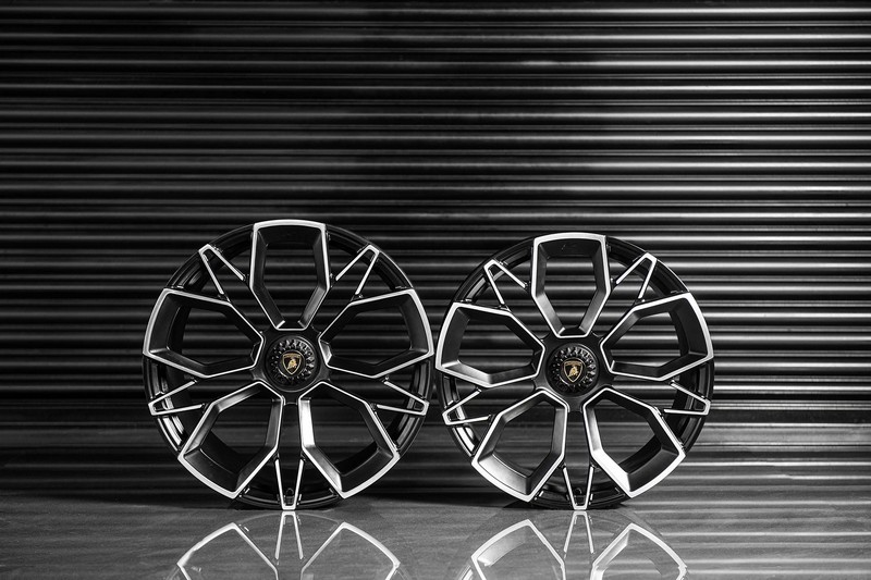 KAHN Type 53 Forged Light Alloy Wheels for Lamborghini Aventador - Image 5