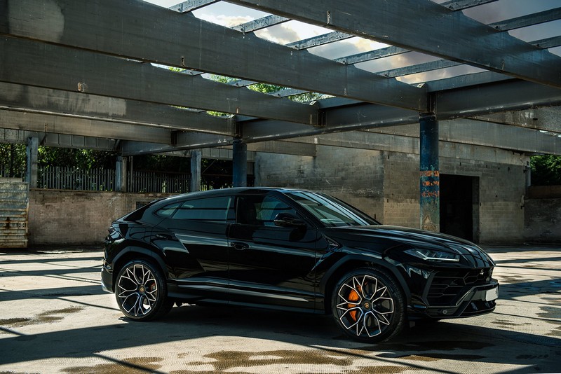 KAHN Type 53 RS-Forged Light Alloy Wheels for Lamborghini Urus - Image 15