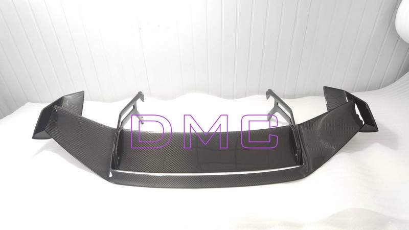 DMC Lamborghini Huracan STO Face Lift Body Kit: Forged Carbon Fiber Front & Rear Bumper, Wing Spoiler, Bonnet, Engine Cover: Super Trofeo Omologato – fits the OEM Coupe & Spider LP580 LP610, EVO, RWD and Performante - Image 12