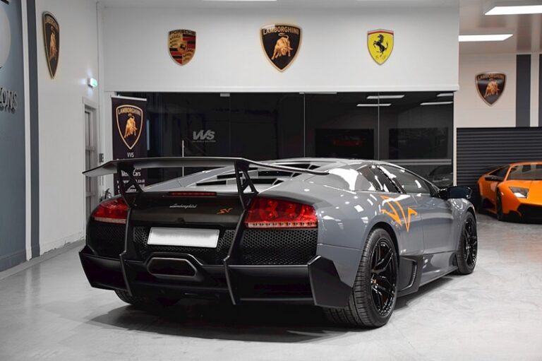 DMC Lamborghini Murcielago: Super Veloce (SV): Forged Carbon Fiber Rear Bumper & Grills: Fits the OEM Coupe & Roadster 580 LP640 and LP670