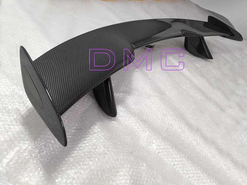DMC McLaren GT MSO High Downforce: Forged Carbon Fiber Rear Wing Spoiler: fits the OEM Trunk of the McLaren GT Coupe - Image 8
