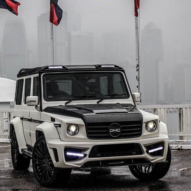 DMC Mercedes Benz G-Class Front Hood: Forged Carbon Fiber Bonnet for the Wide Body W463 ZEUS Package: Fits the AMG G63 and regular G-Wagon