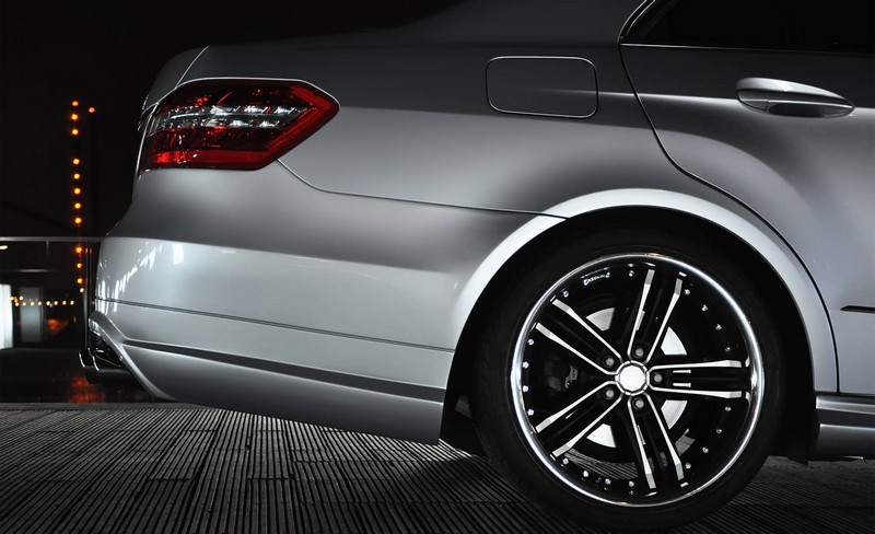 PRIOR DESIGN PD500 Rear Bumper for Mercedes E-Class W212 Pre-Facelift - Image 2