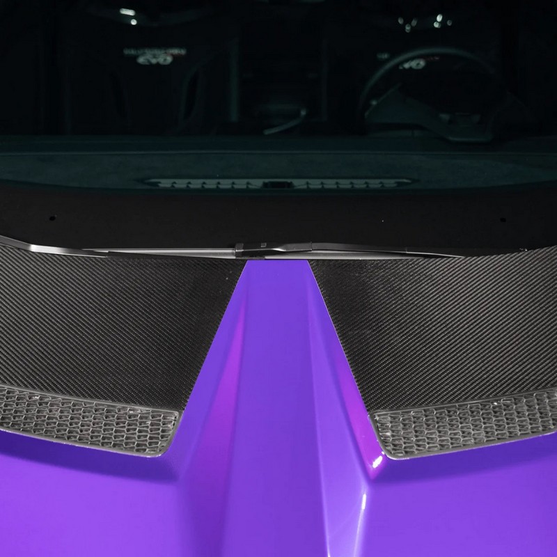 VORSTEINER Aero Bonnet (2x2 Gloss Carbon) for Lamborghini Huracan Performante Vicenza Edizione - Image 7